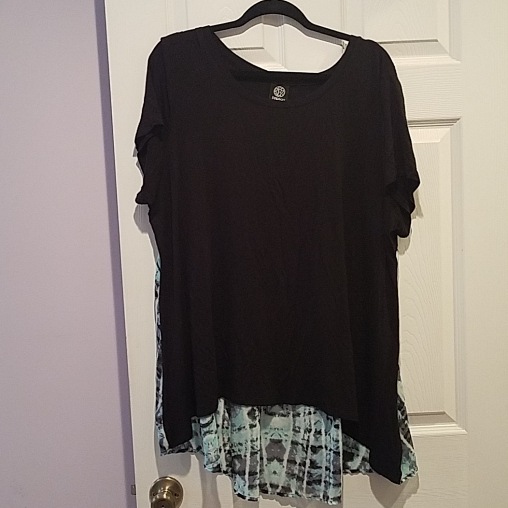 Flowy top